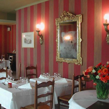 Les Echevins Hotell Tarascon Eksteriør bilde