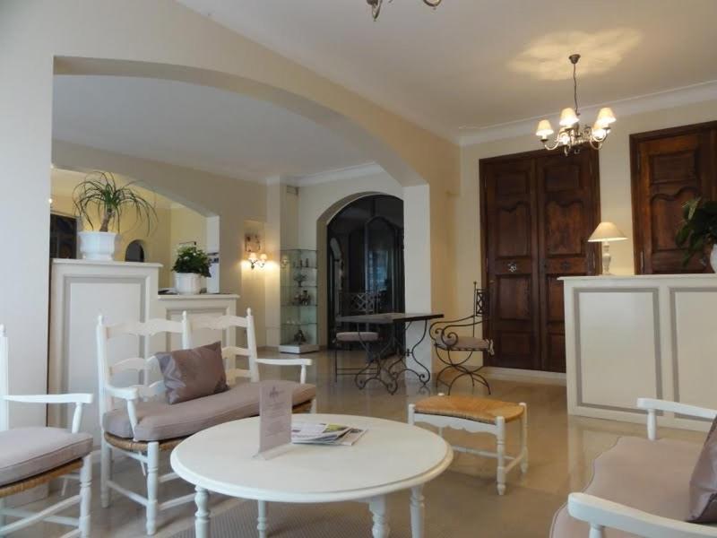 Les Echevins Hotell Tarascon Eksteriør bilde
