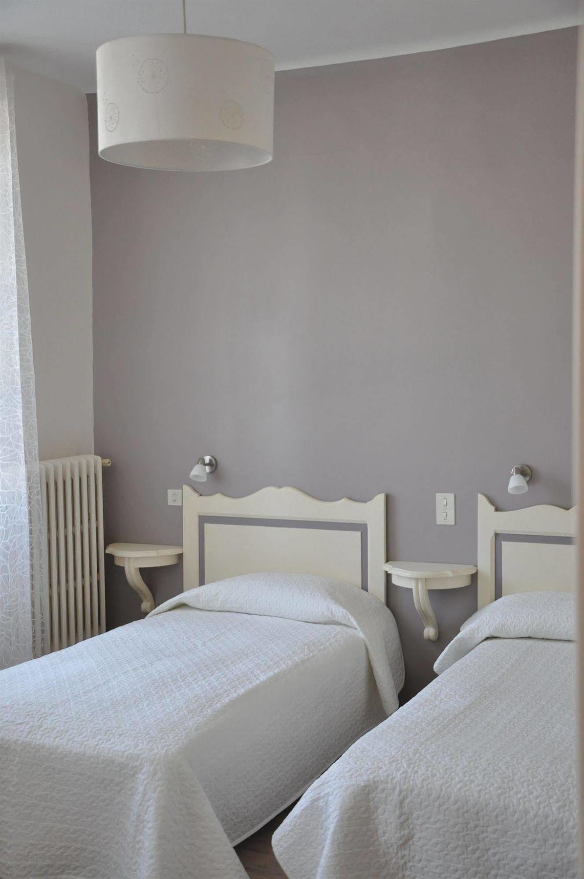 Les Echevins Hotell Tarascon Eksteriør bilde